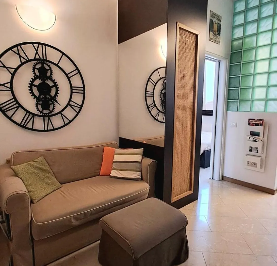 Modern And Cozy Apt In Darsena Area Milano Italien