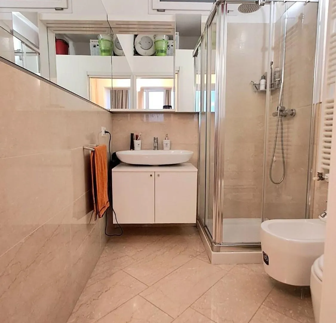Lejlighed Modern And Cozy Apt In Darsena Area Milano