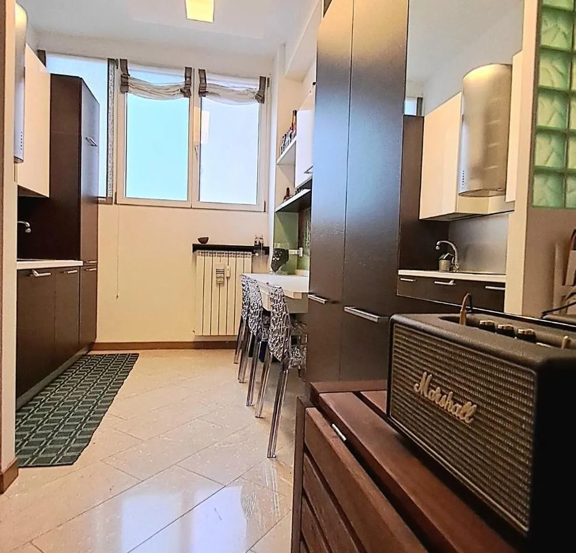 Modern And Cozy Apt In Darsena Area Milano Lejlighed